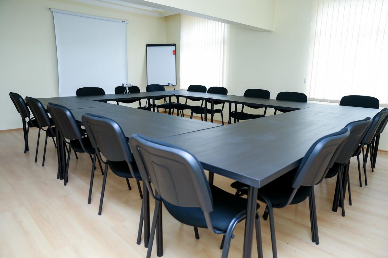 Hotel Bulgaria Kurdzhali Ngoại thất bức ảnh