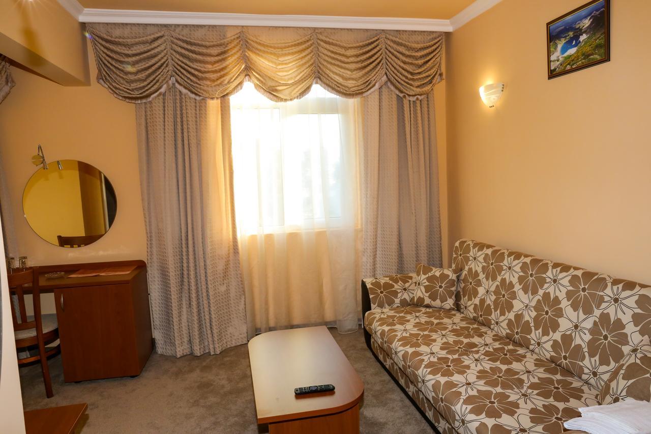 Hotel Bulgaria Kurdzhali Ngoại thất bức ảnh